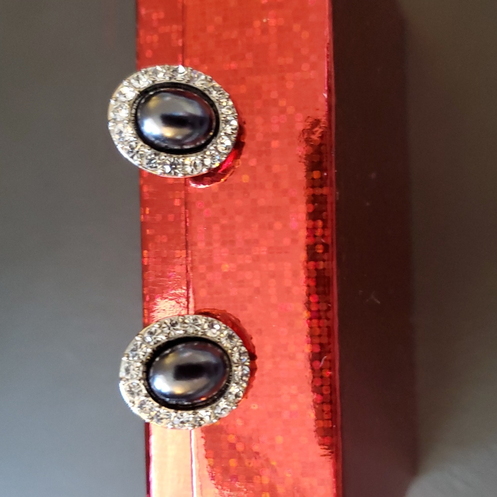Elegant Monet Black Faux Pearl & Crystal Silvertone Clip On Lever Back Earrings
